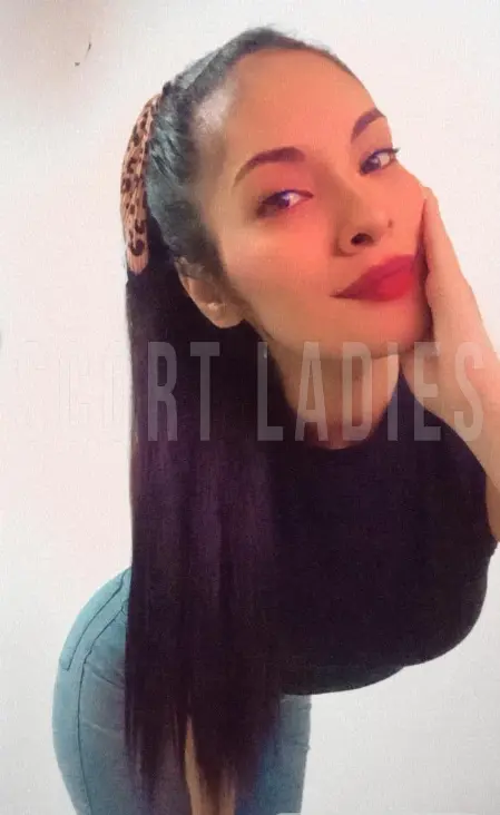 Mia, escort de lujo