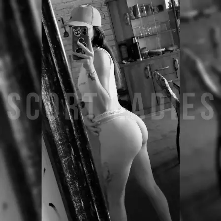 Abi, una escort de lujo que va a complacerte en todo