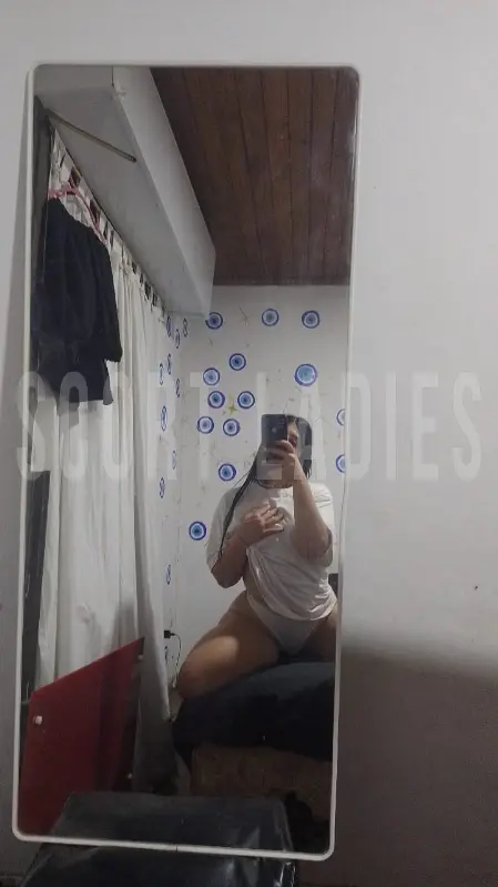 mora, morocha sexi, inolvidable mujer 